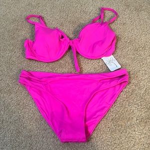 Pink bikini set (top: large bottom: small)